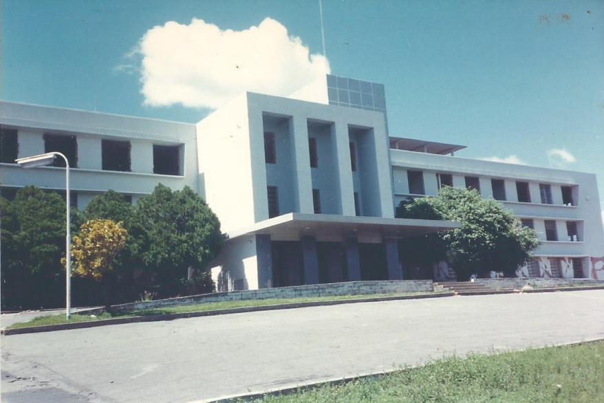 externado 1987 externado