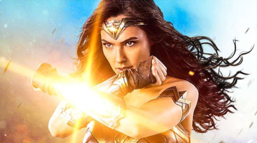wonder-woman-best-dc-marvel-movie-reviews-999707-1280x0